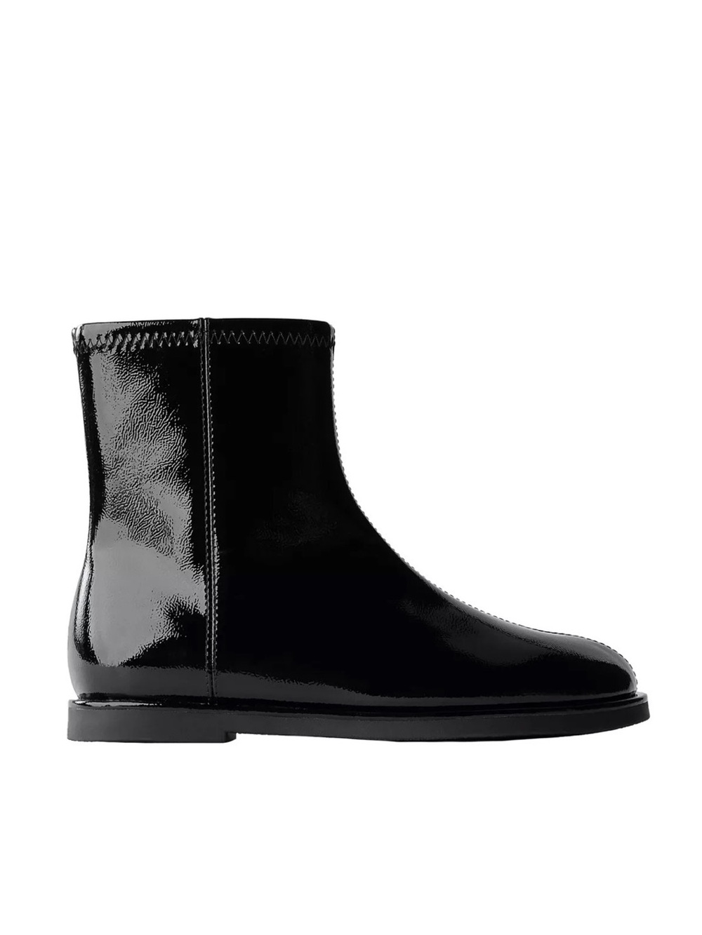 Brand new Size 4 girls
Zara Black Patent Kids Ankle Boots